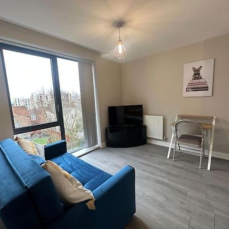 Cute Apartment Next To Colindale Station Edgware Dış mekan fotoğraf