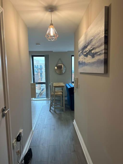 Cute Apartment Next To Colindale Station Edgware Dış mekan fotoğraf